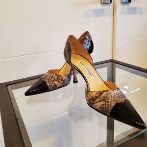 Manolo Blahnik Leather D'Orsay Pumps